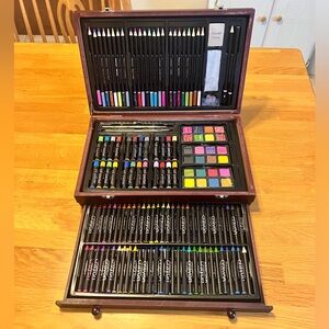 NEVER USED Art Supply Wooden Chest / Artistry Set